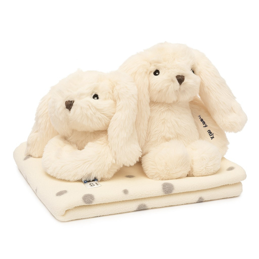 Darčeková súprava Baby Mix – biely zajačik s hrkálkou a dečkou