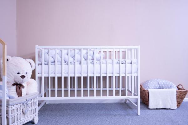 Detská postieľka New Baby BASIC biela 1