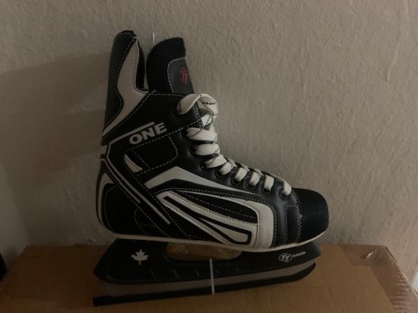 Hokejové korčule TT-BLADE ONE, vel.38
