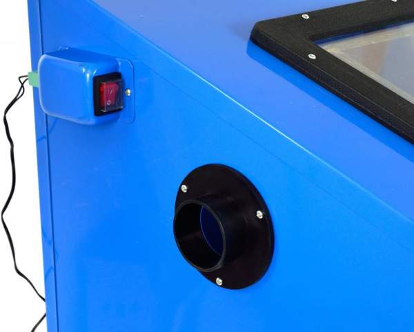 Pieskovačka kabínová, 220l, pracovný tlak 2,7-5,5 barov, GEKO 4