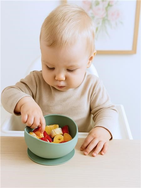 Detská silikónová miska s prísavkou New Baby zelená 2