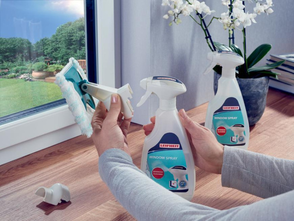 Čistič okien LEIFHEIT 51165, na okná, s rozprašovačom a mopom 8