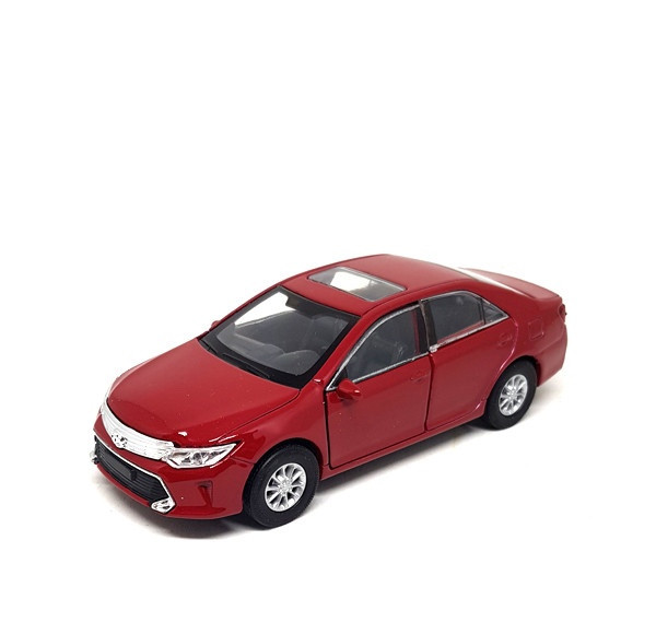 1:34 Toyota Camry 2