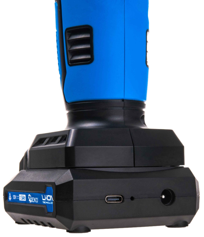 Akumulátorový kompresor 0,2-10,3 Bar, 12V, 1,5Ah batéria, 23l/min, LCD display, GEKO 17