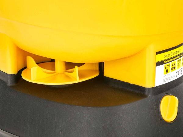 Akumulátorové rozmetadlo trávnikového semena a hnojív, objem 2,7 litra, GEKO 13