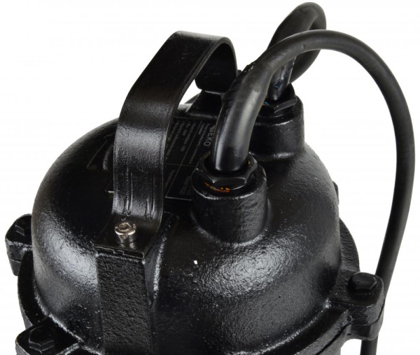 Čerpadlo kalové s plavákom 230 V/50 Hz, 17000 l/h, 550 W, dĺžka kábla 8 m, hrdlo 2", GEKO 4