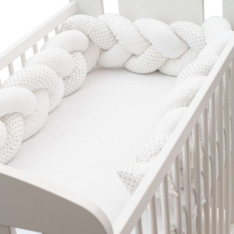 Ochranný mantinel do postieľky vrkoč New Baby Minka a Bodky sivý 1