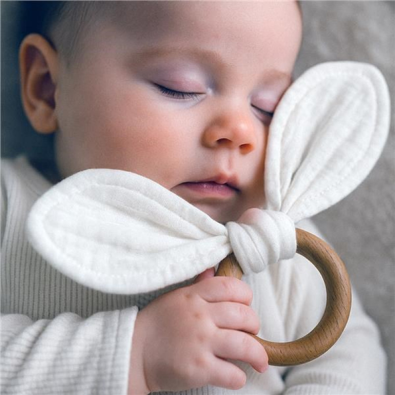 Kúsok s listami New Baby Ears white 2