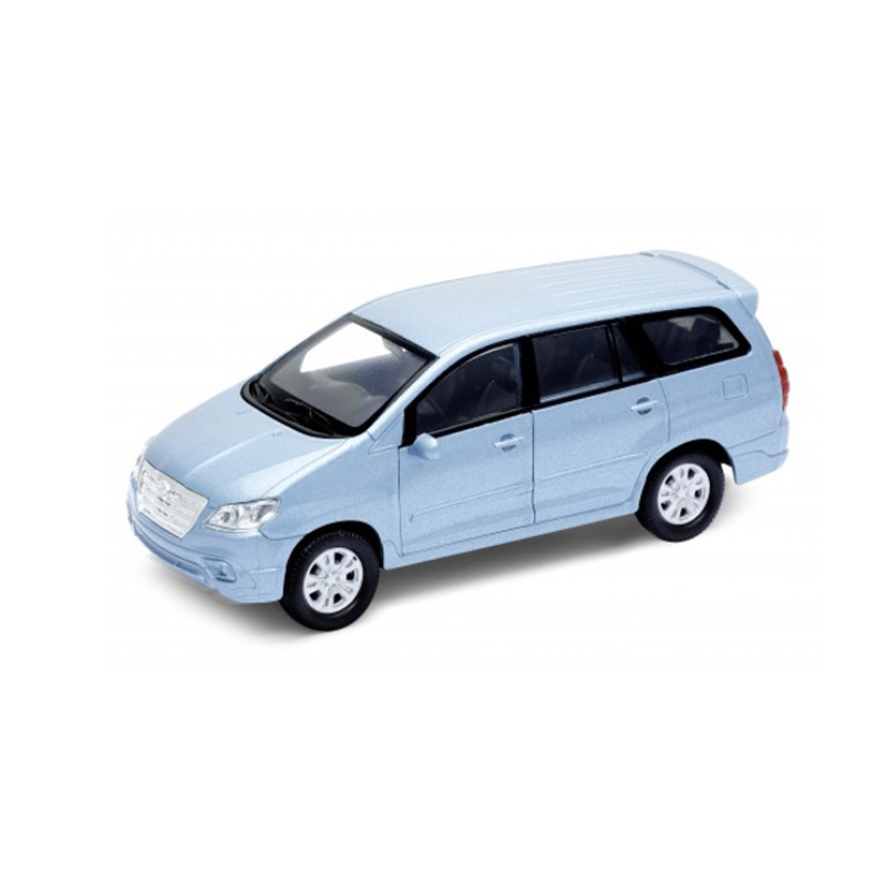 1:34 Toyota Innova