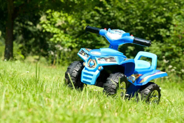 Detské odrážadlo so zvukom Štvorkolka Baby Mix zelená 3