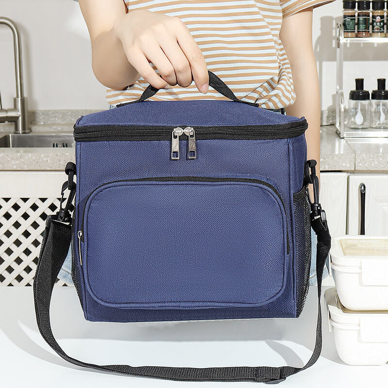 CrossBody chladiaca taška navy 2