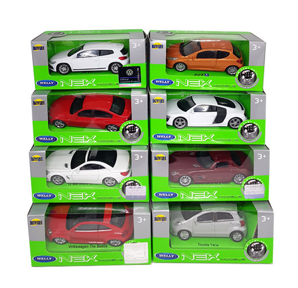 Auto 1:43 Welly MIX farba 1