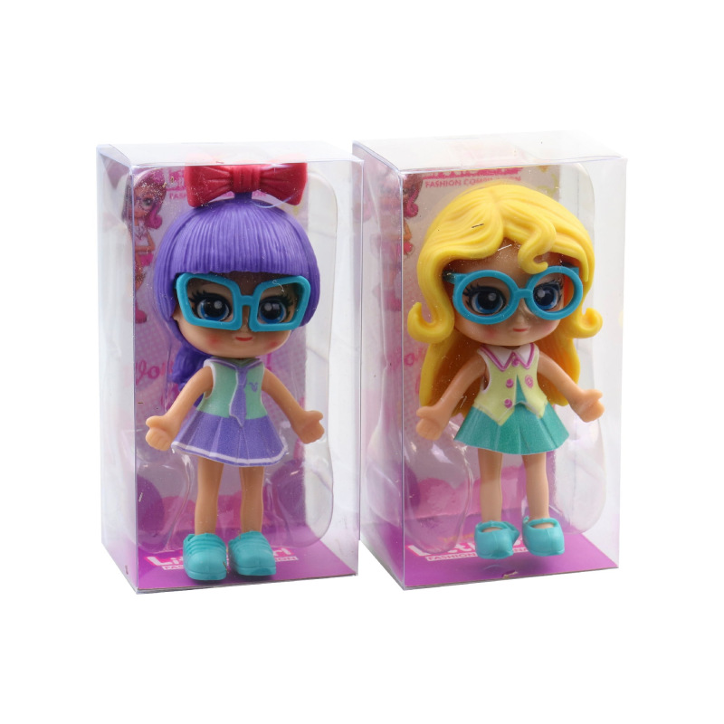 Bábika s okuliarmi 1