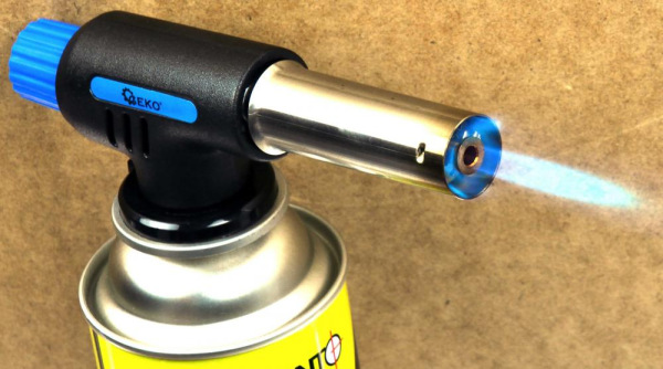 Spájkovacia lampa na plynovú kartušu 225g, piezo zapaľovanie, GEKO 5