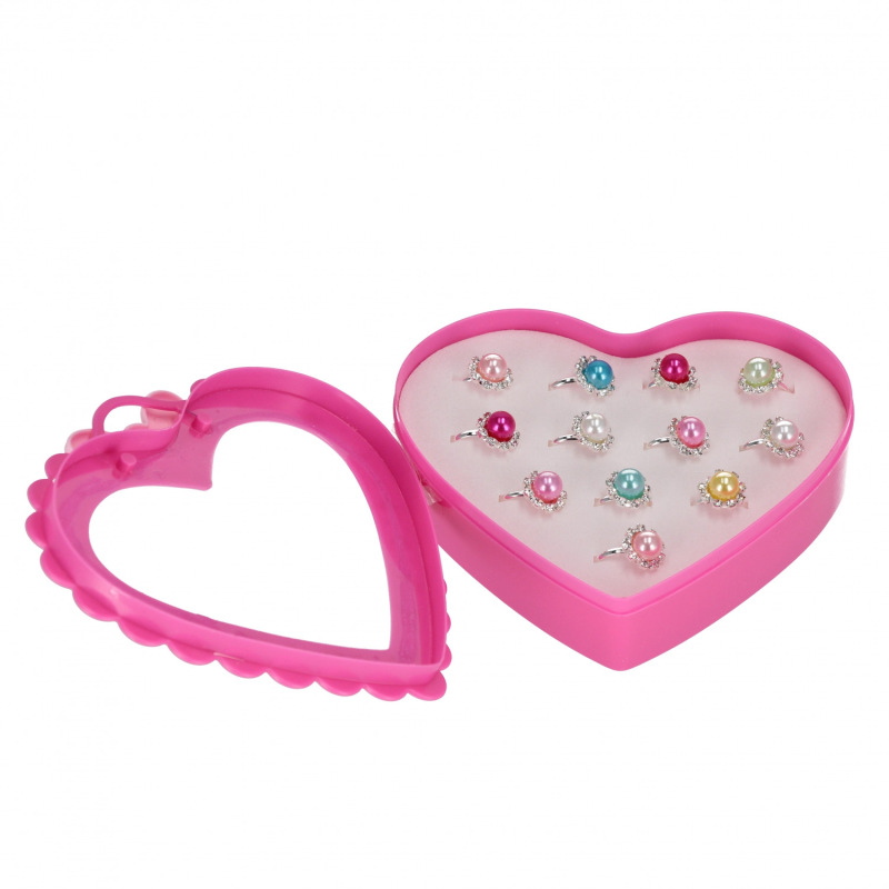 Prstene v srdiečku 4