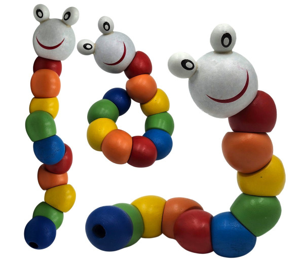 Drevená húsenica 1