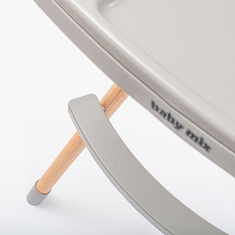 Jedálenská stolička Baby Mix Freja wooden dusty green 4