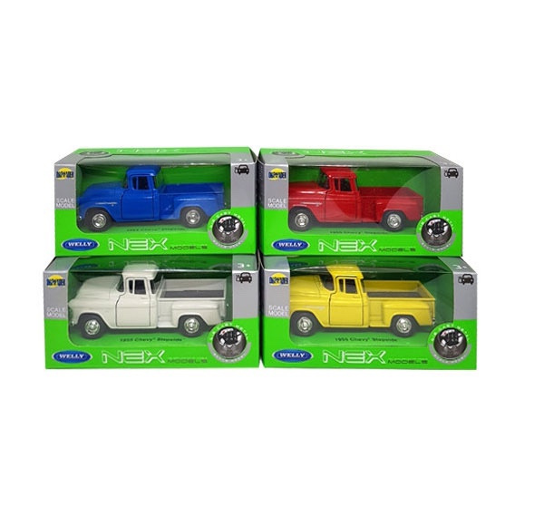 1:34 1955 Chevy Stepside 2