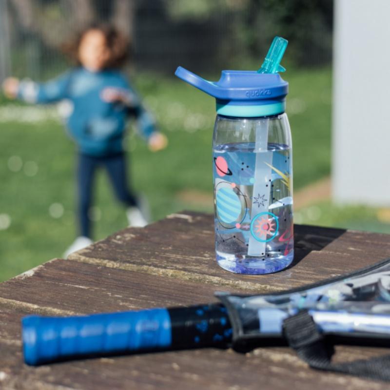 Quokka Kids Glow, Plastová fľaša so slamkou Space, 580ml, 40282 2