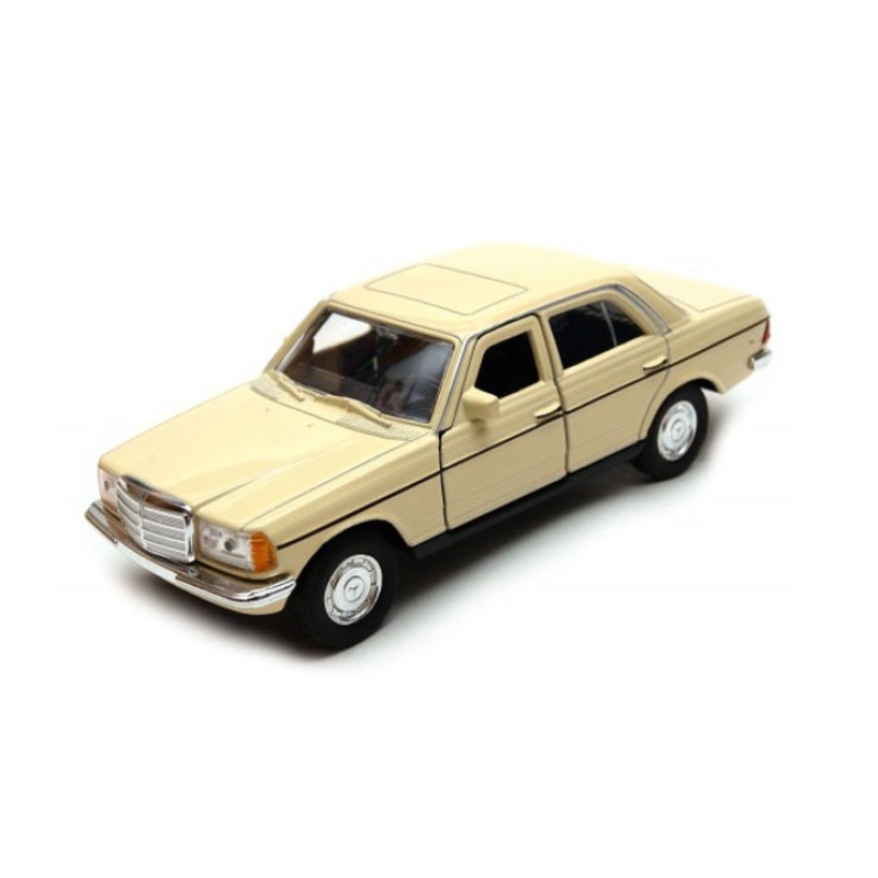 1:34 Mercedes Benz E-Class