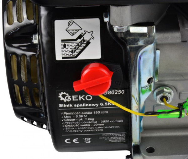 Benzínový štvortaktný spaľovací motor, objem 196 cm3, výkon 5,15kW, hriadeľ 20 mm, GEKO 4