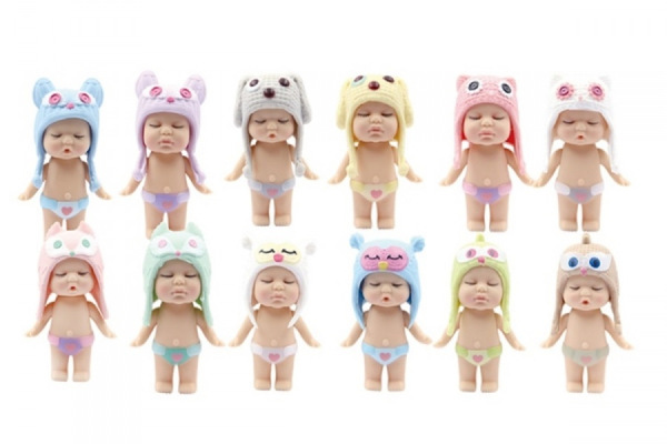 Bábika v kufríku s doplnkami 1