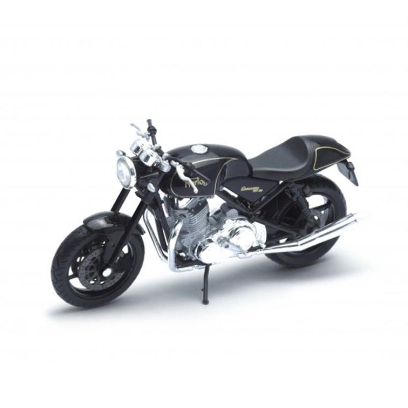 1:18 Norton Commando 961SE