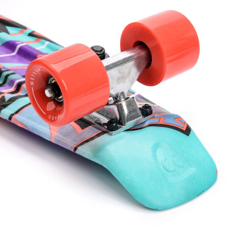 Meteor Flip Multi plastový skateboard grafitti