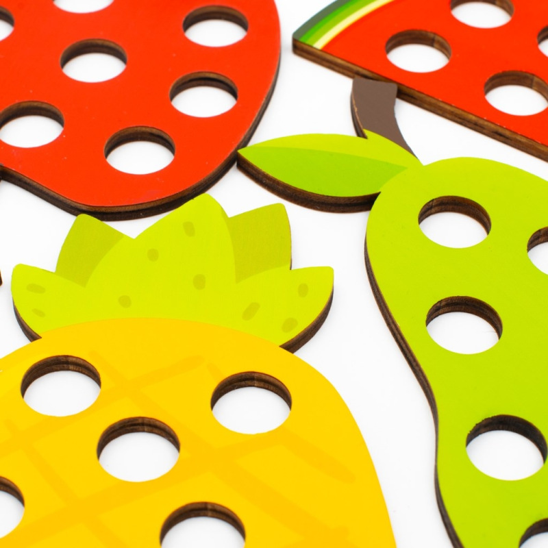 Drevená prevliekačka ovocia a zeleniny Montessori Baby Mix 1