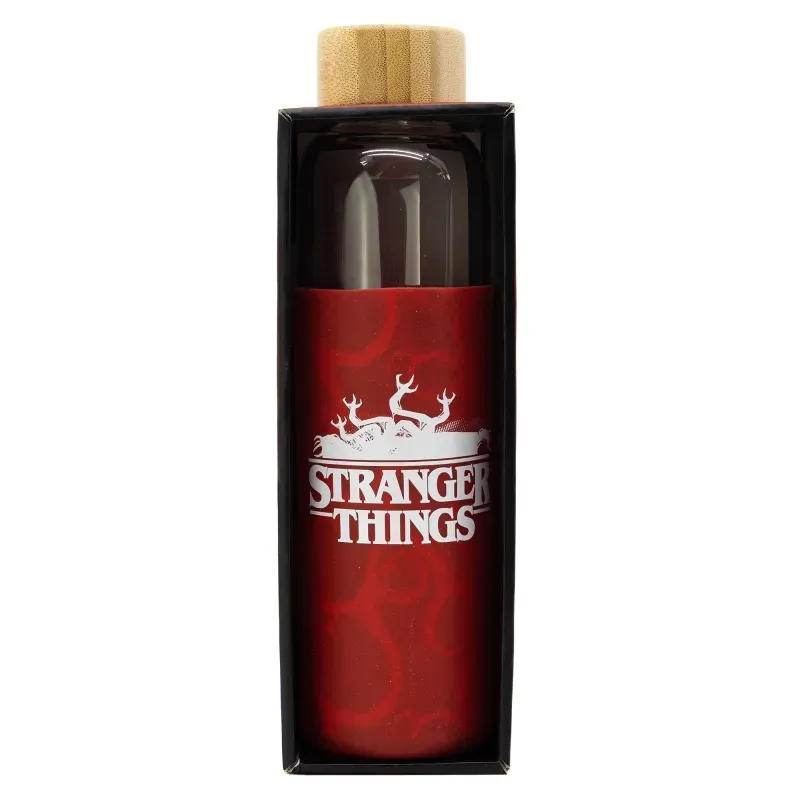 STOR Sklenená fľaša so silikónovým povrchom STRANGER THINGS 585ml, 00694