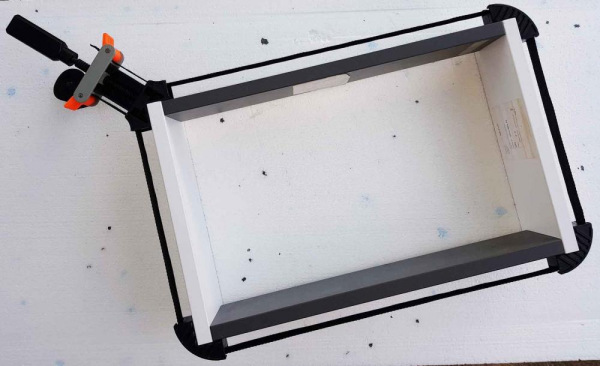 Univerzálna pásová zvierka 4m x 25mm, XL-TOOLS 1