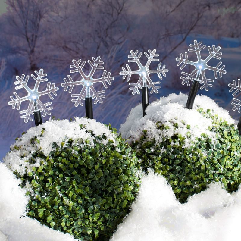 Reťaz MagicHome Vianoce Frozen SnowFlake, 5x LED studená biela, snehové vločky, 3xAA, IP44, exteriér 1