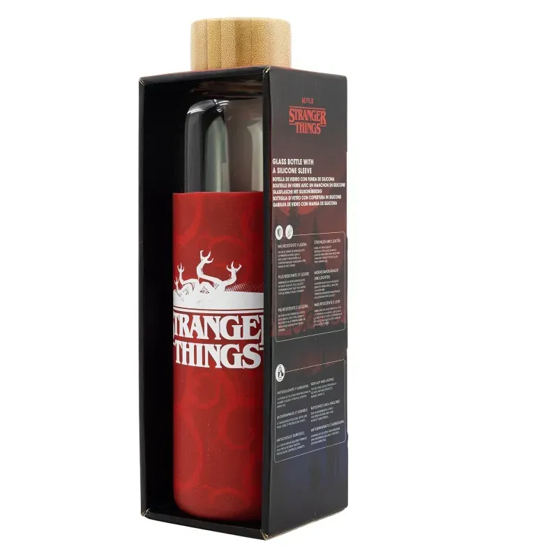 STOR Sklenená fľaša so silikónovým povrchom STRANGER THINGS 585ml, 00694