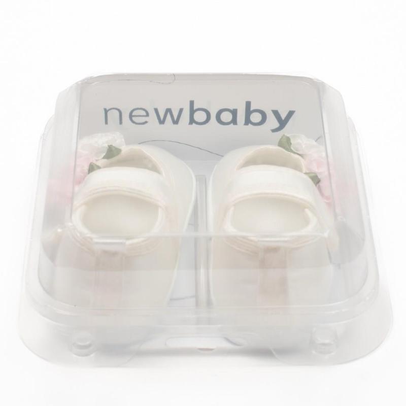 Dojčenské saténové capačky New Baby Ivory Flowers 3-6 m 3-6 m