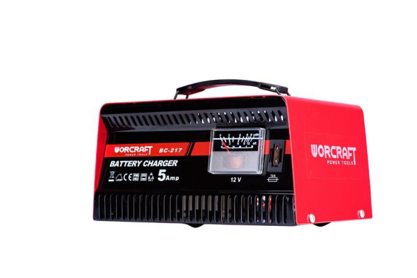 Nabíjačka Worcraft BC-217, 12V/230V, 5A, na autobatérie 1