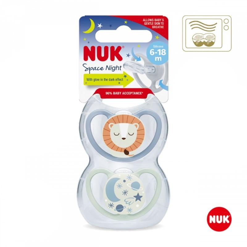 Dojčenský cumlík NUK Space Nights 6-18m 2ks/BOX dievča 6-18 m