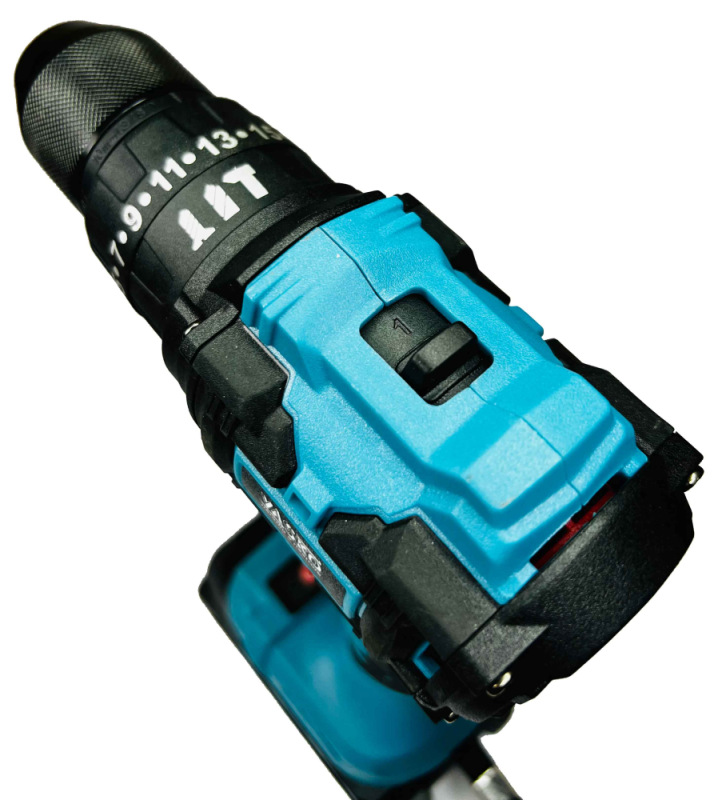 Akumulátorový vŕtací skrutkovač, 2x 2Ah batéria, 1x nabíjačka, 42Nm VASKO 4