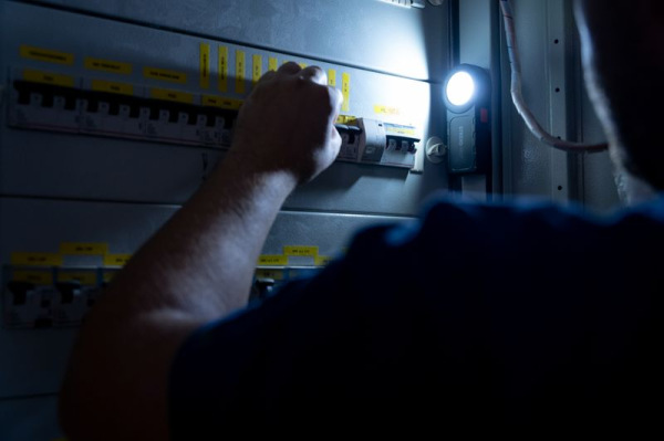 Svietidlo Strend Pro Flashlight XL31801, 350 lm, 3xAAA, Sellbox 12 ks 4