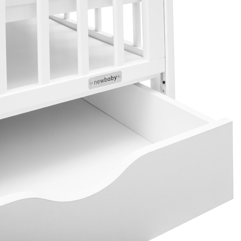 Detská postieľka New Baby LILLY so sťahovacou bočnicou a šuplíkom biela 5