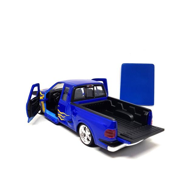1:24 Ford F-150 1999 Flareside Supercab Pick Up