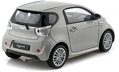 1:24 Aston Martin Cygnet 2