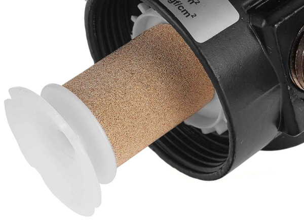 Odkaľovač s manometrom a regulátorom tlaku, 1/4 ", GEKO 6