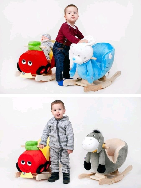 Hojdacia hračka s melódiou PlayTo lienka 4