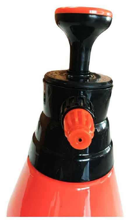 Postrekovač ručný tlakový 1,5 litrový 1