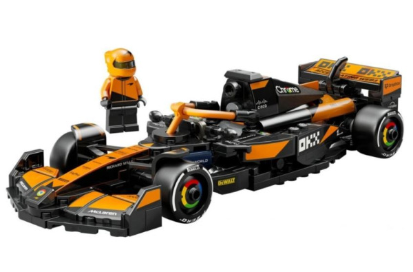 LEGO Speed Champions Pretekárske auto McLaren F1 Team MCL38 2