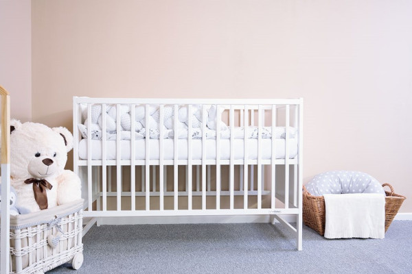 Detská postieľka New Baby BEA Zebra so sťahovacou bočnicou biela 3