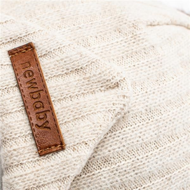 Jesenná dojčenská čiapočka so šatkou na krk New Baby Special One béžová 68 (4-6m) 4