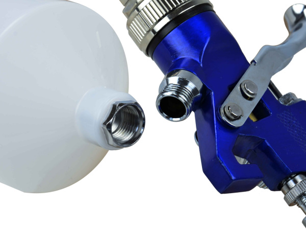 Striekacia pištoľ HVLP s hornou nádobkou 600ml, tryska 1,4mm, závit M16x1,5, GEKO 7